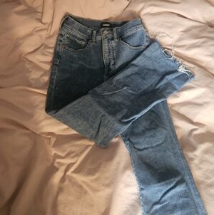 New Cropped Flare Jeans